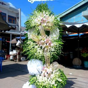 Điện hoa chia buồn sang trọng Long Khánh